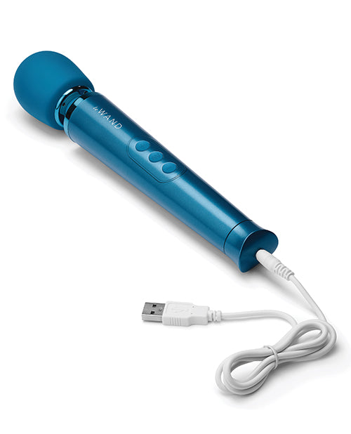 le-wand-petite-rechargeable-massager-blue image